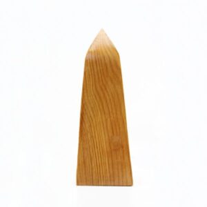 Obelisco de madera