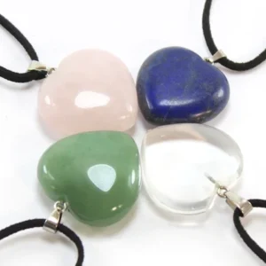 colgante de piedra corazón grande