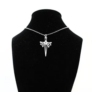 colgante espada san miguel labrada puesta