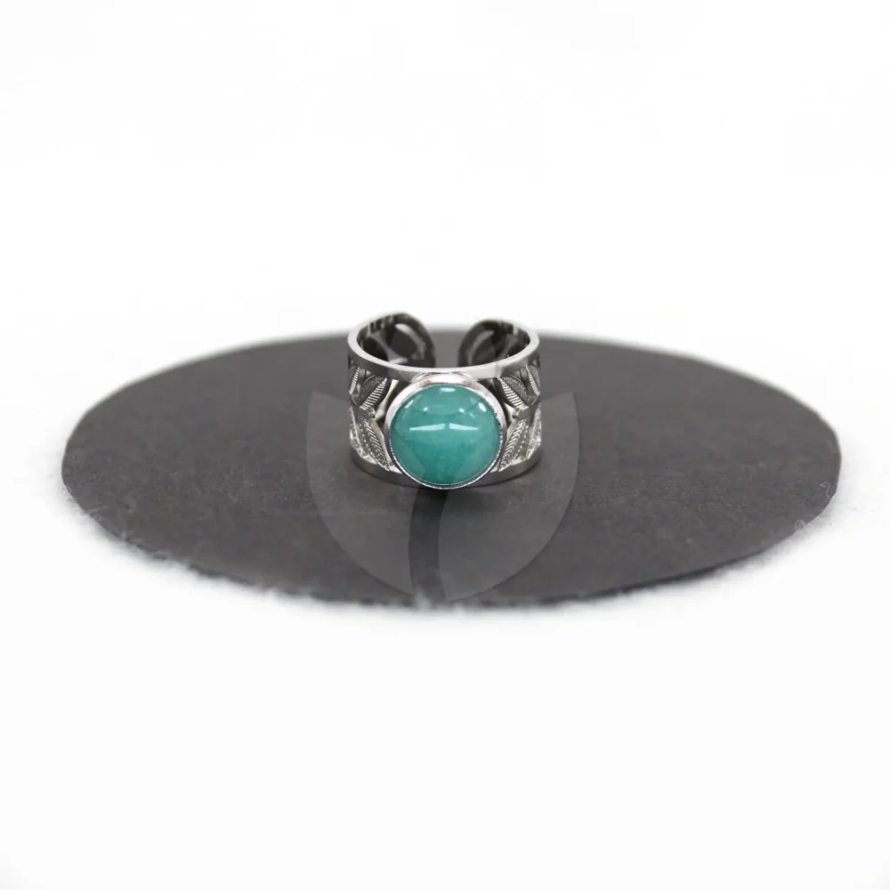 anillo de acero con aguamarina
