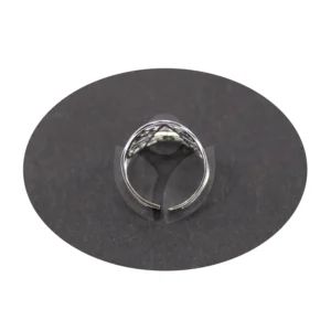 anillo pentagrama por detrás