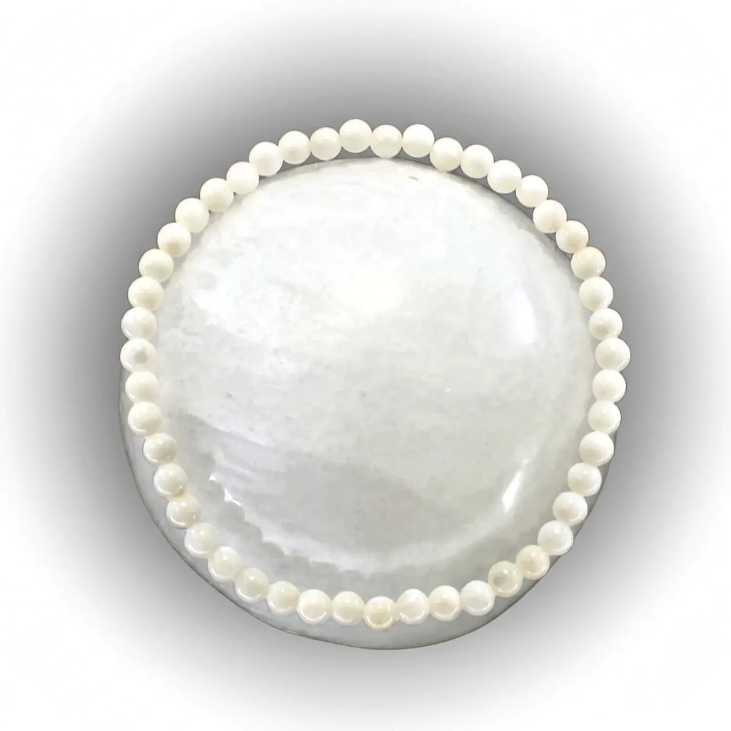 Pulsera elástica de concha perla blanca 4mm