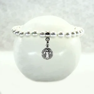 Pulsera elástica de concha perla charm