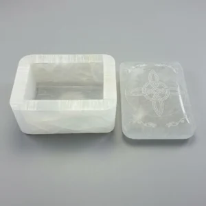 Caja joyero de selenita